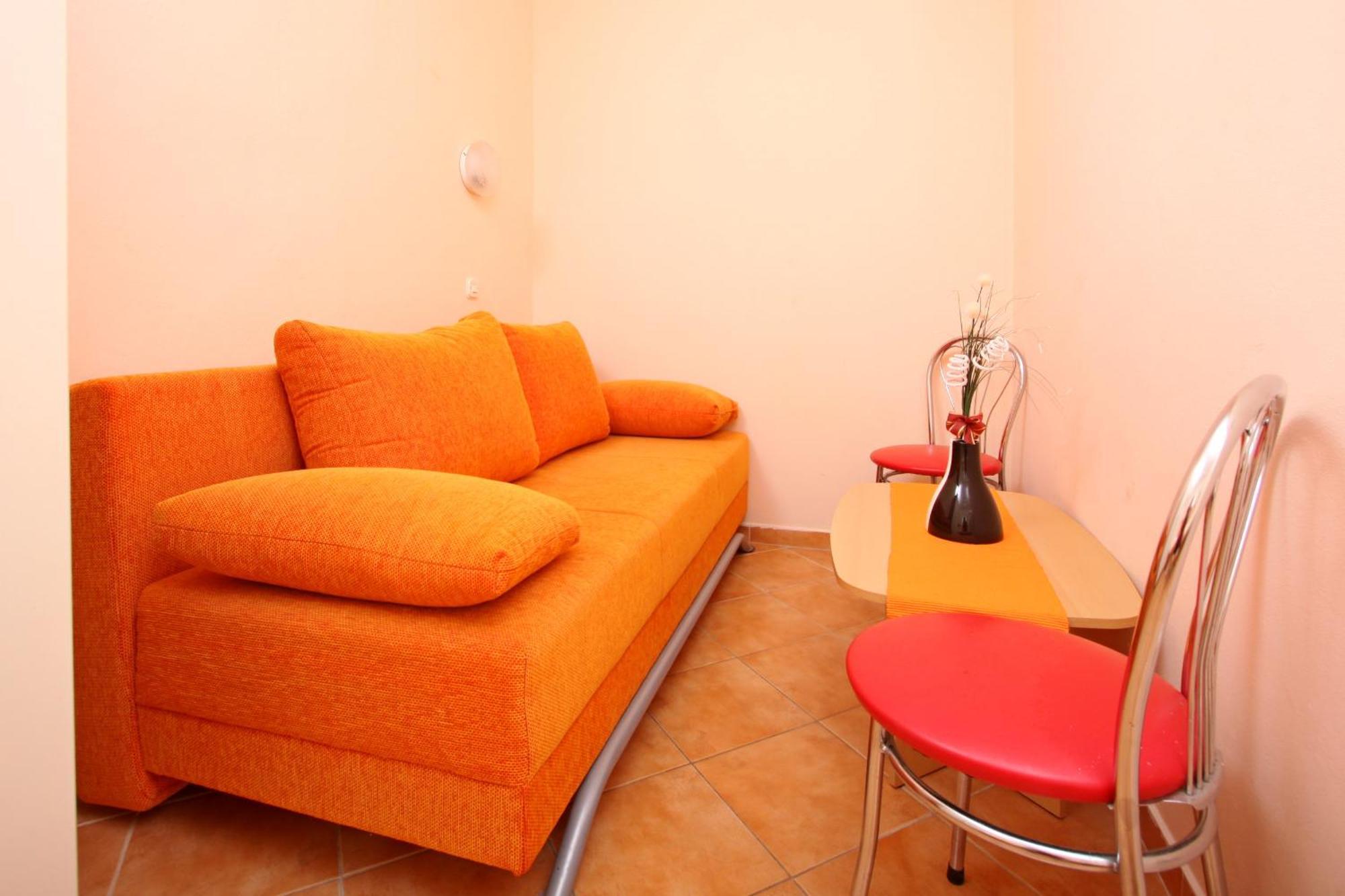 Apartments And Rooms Vesna نوفاليا المظهر الخارجي الصورة