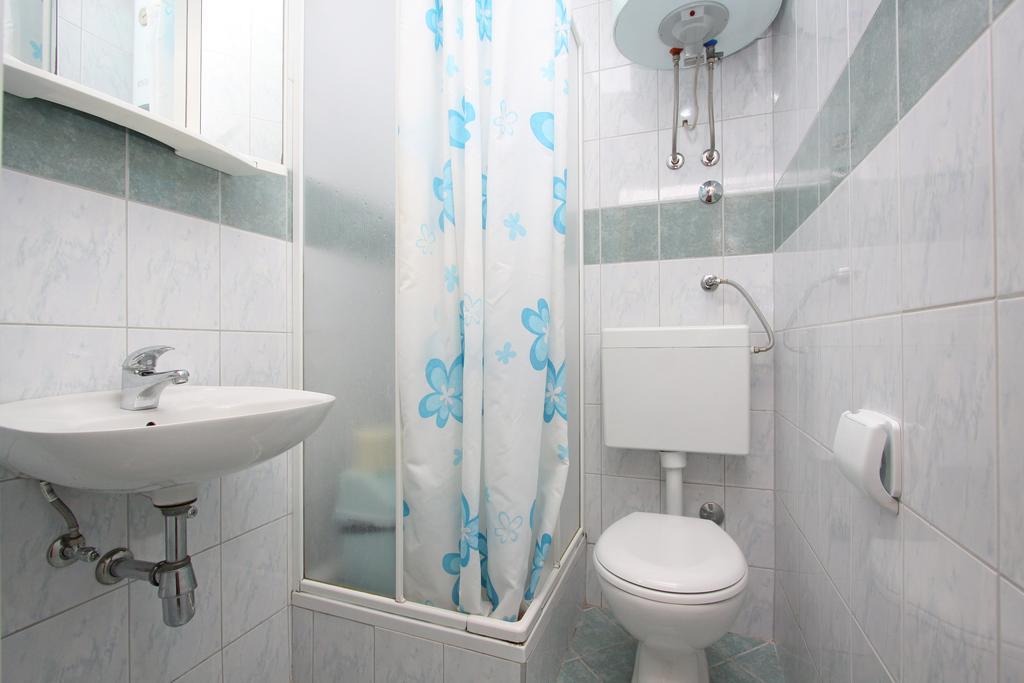 Apartments And Rooms Vesna نوفاليا المظهر الخارجي الصورة