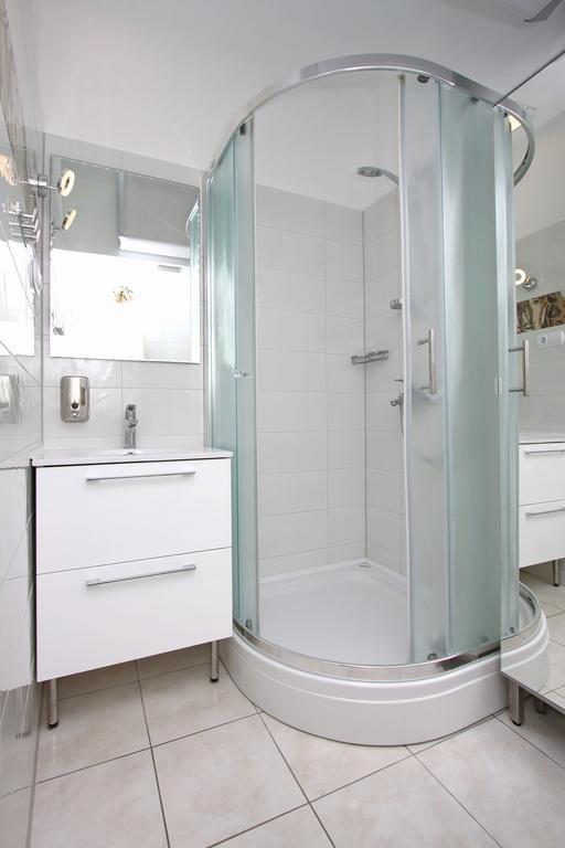 Apartments And Rooms Vesna نوفاليا المظهر الخارجي الصورة
