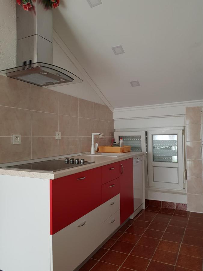 Apartments And Rooms Vesna نوفاليا المظهر الخارجي الصورة